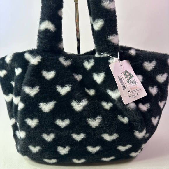 NEW Women’s Skinny Dip Black Fluff Heart Tote Bag - Picture 8 of 9